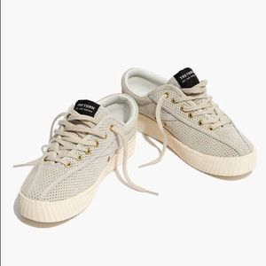 Gregory Nylite Bold III Platform Sneakers 6.5